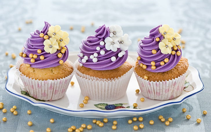 this is image of cupcakes